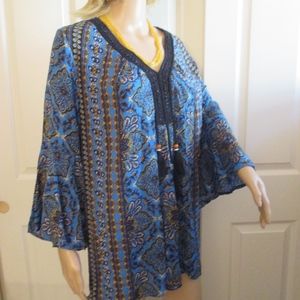 STUDIO JPR sz 1X blue print blouse - MSRP $58.00